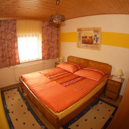 Appartamento Haus Stoeffler Reisach Esterno foto