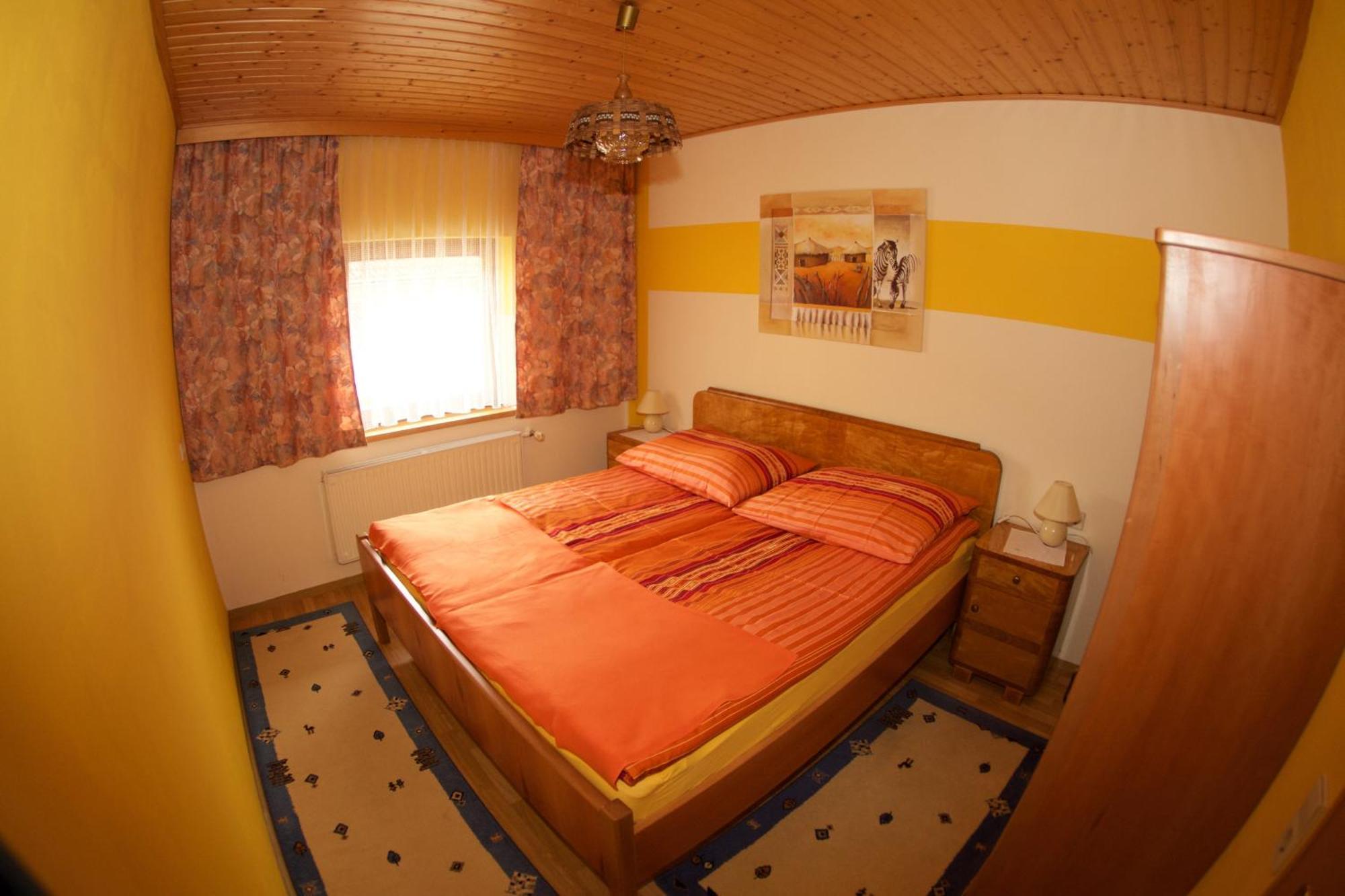 Appartamento Haus Stoeffler Reisach Esterno foto